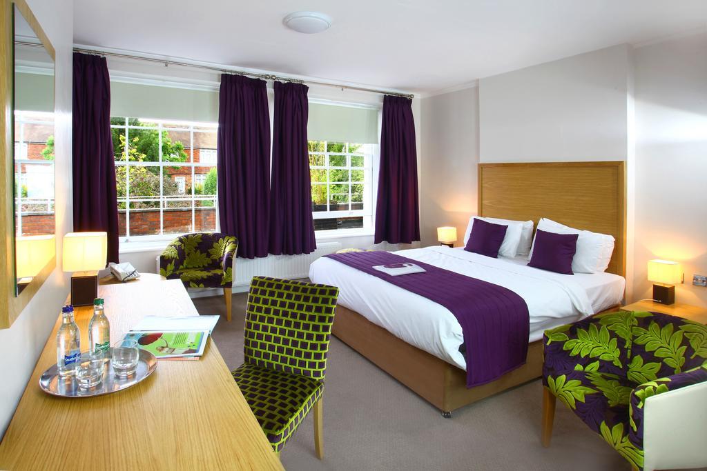 The Chequers Hotel Newbury  Esterno foto